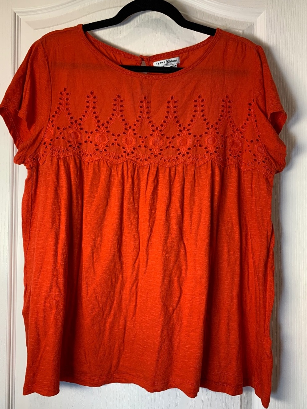 Jachs Girlfriend New York Boho Rouge XL – Haut Femme Brodé Eyelet 100% Coton